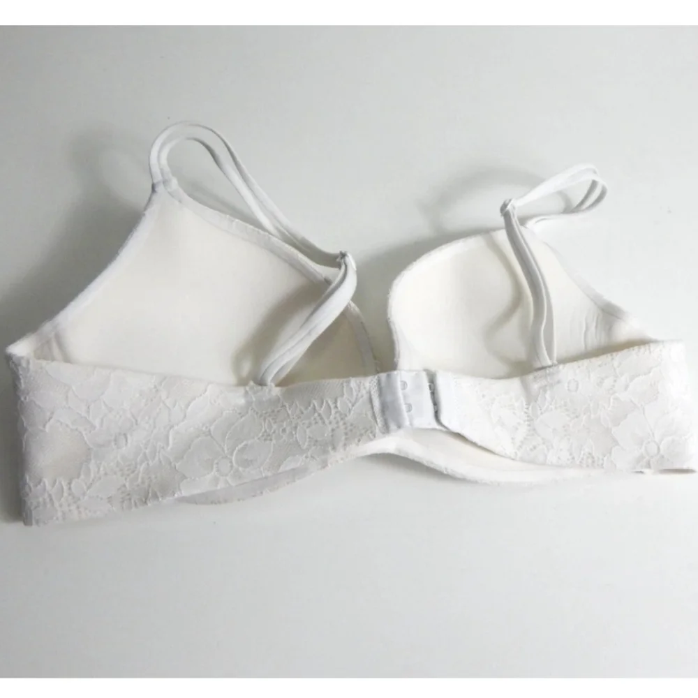 Victoria's Secret Angels Secret Embrace Push Up Bra - Picture 3 of 3